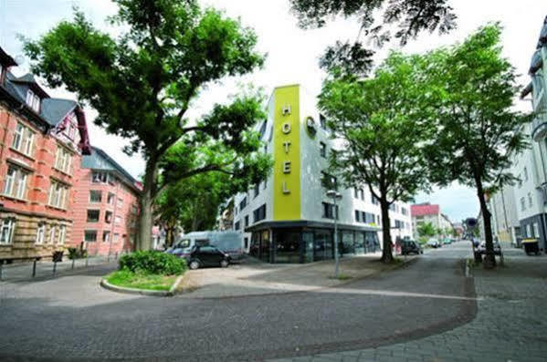 B&B Hotel 하일브론 외부 사진